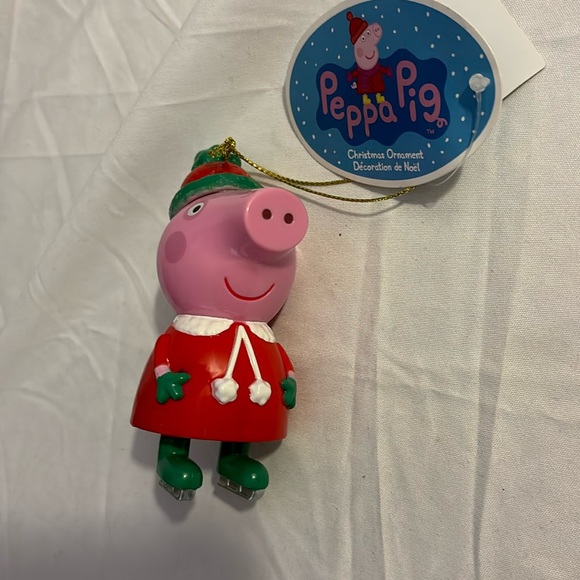 Peppa Pig Holiday Ornament NWT - Picture 2 of 8
